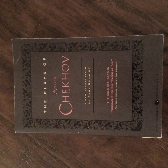 3 Paperbacks on Russian Literature - Picture 3 of 8